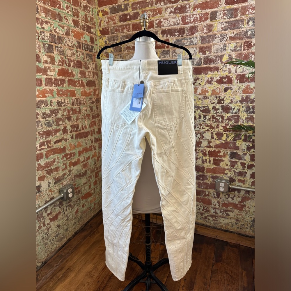 💥SALE💥Retail $950 NWT Mugler White Denim Spiral Seams Long Length JEANS Sold Out - Picture 10 of 15
